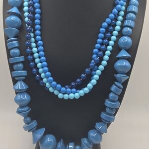 Elegant Blue Beaded Necklace Set